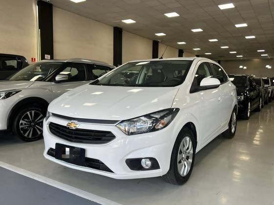 CHEVROLET ONIX 1.4 MPFI LT 8V FLEX 4P MANUAL CHEVROLET ONIX 1.4 MPFI LT 8V FLEX 4P MANUAL